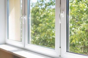 PVC, aluminium ou bois : quelle menuiserie choisir selon votre budget ?